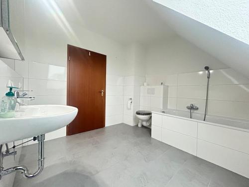 Et badeværelse på 3-Zimmerwohnung in Garbsen