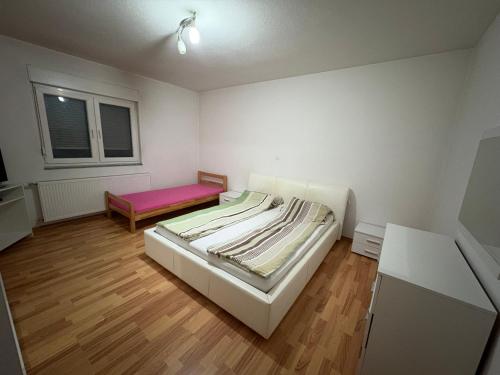 Afbeelding uit fotogalerij van Sobe DANA in Teslić