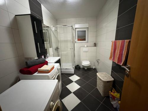 Phòng tắm tại Sobe DANA