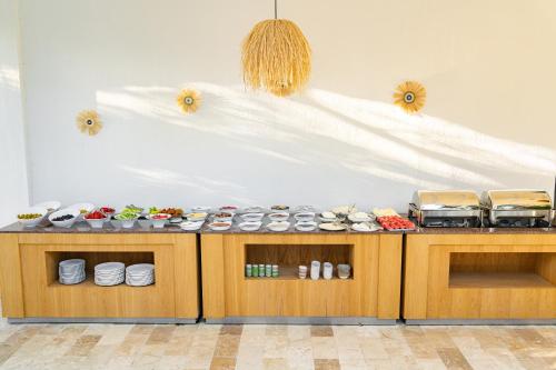 Afbeelding uit fotogalerij van Perast Garden Hotel in Cıralı