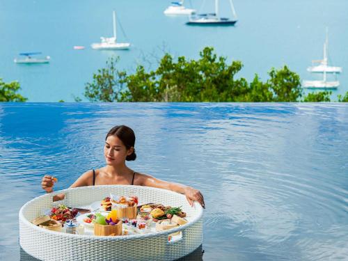 酒店内部或周边提供的食物