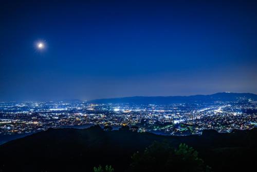 奈良米卡萨酒店 的城市夜景
