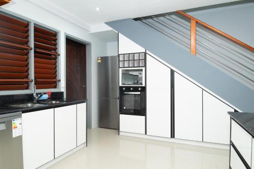 Dapur atau dapur kecil di Sikeci Villa