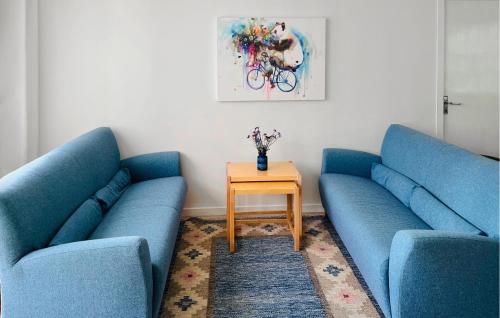 Posezení v ubytování Awesome Home In Bredaryd With Kitchen