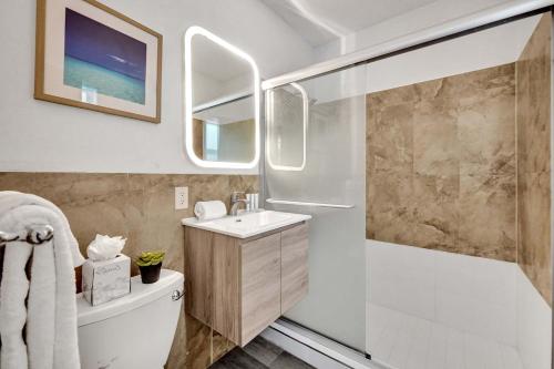 Et badeværelse på Eden Collection Studio Steps to Beach