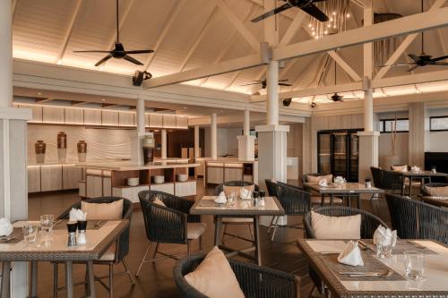 Nhà hàng/khu ăn uống khác tại Layana Resort & Spa - Adult Only