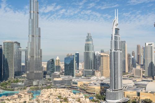 DAMAC MAISON DISTINCTION - 2BR - Full Burj Khalifa View , Fee Parking