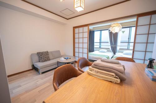 K&T Shinsaibashi Osaka405