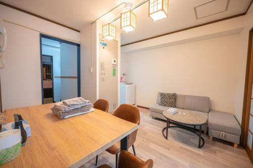 K&T Shinsaibashi Osaka405