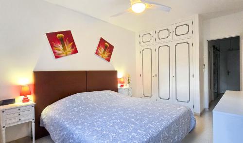 Casalionelantibes Large apartment with AC, king-size bed, garden and parking