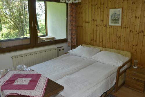 Haus Helpferer ruhiges Apartment mit Balkon und Bergblick