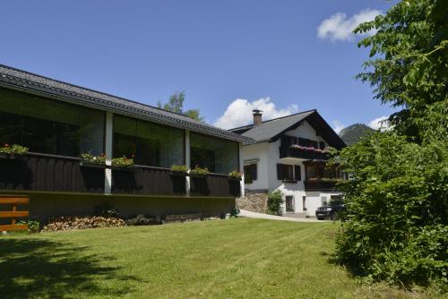 Haus Helpferer ruhiges Apartment mit Balkon und Bergblick