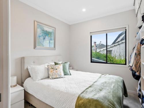 En eller flere senge i et værelse på Inn Seaclusion