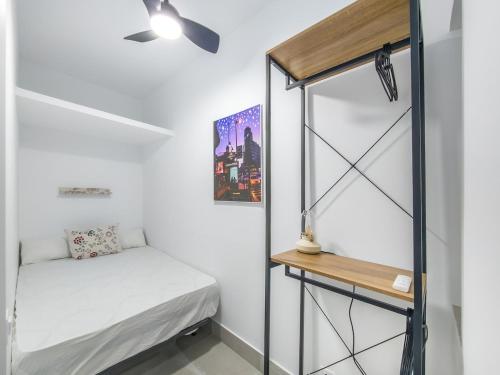Robles calle, 3p junto a Puente de Vallecas metro