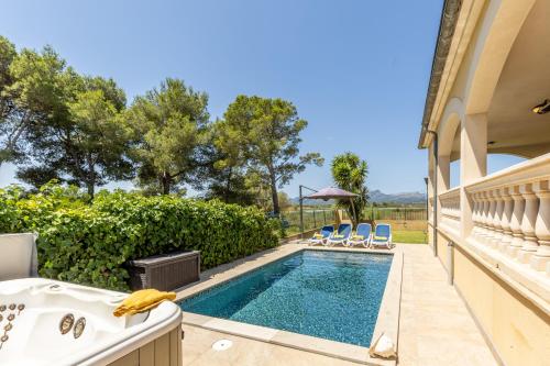 Villa Lago with stunning view of the lake