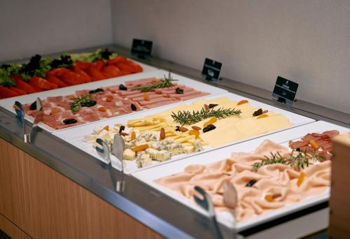 Jídlo v hotelu nebo okolí