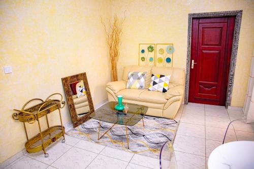 Charming Apartment- Comfort, Forest, Sea and Transport