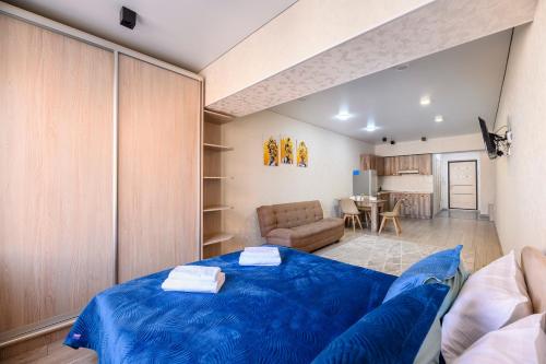 Posezení v ubytování One Bedroom Apartment Near Arbat In The Heart of Almaty