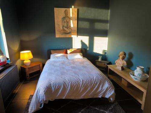 En eller flere senge i et værelse på La grange de thoricourt