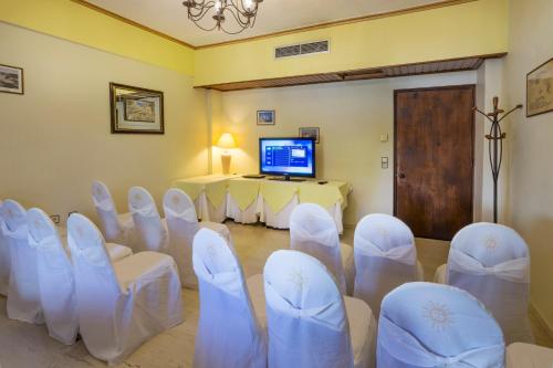 Grecian Castle Chiosにあるテレビまたはエンターテインメントセンター