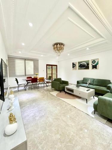 Beautiful Condo Onomo Airport Road