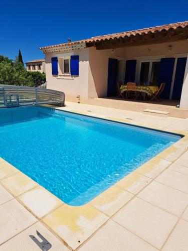 Les abeilles, villa entièrement climatisée avec piscine privée