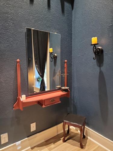 Billede fra billedgalleriet på The Raven Room at Stag and Sparrow i Salem