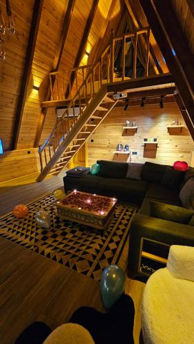 Et opholdsområde på Aider Saklı Vadi Villa