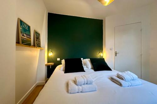 En eller flere senge i et værelse på Casa Mialet - Petit Écrin de Douceur au cœur de Brive