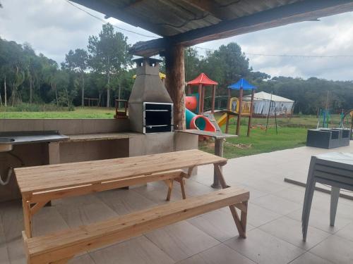 Herní místnost nebo prostor pro děti v ubytování Chácara Biazin Kais