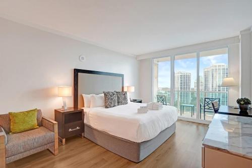 Studio with Bay and City View at The Arya photo 6