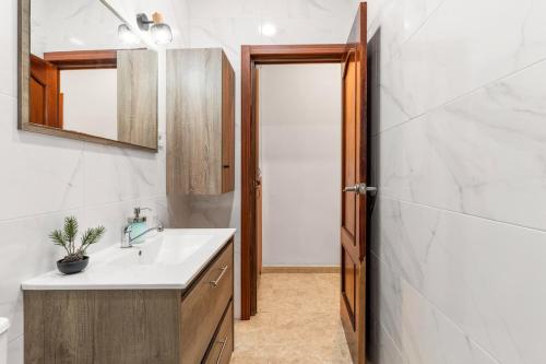 central apartment marb