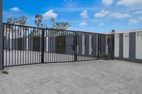 Fotografie z fotogalerie ubytování Super Townhouse Gomti Nagar Matiyari v destinaci Lakhnaú