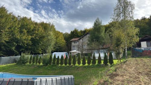 Naturlandskabet i nærheden af pensionatet