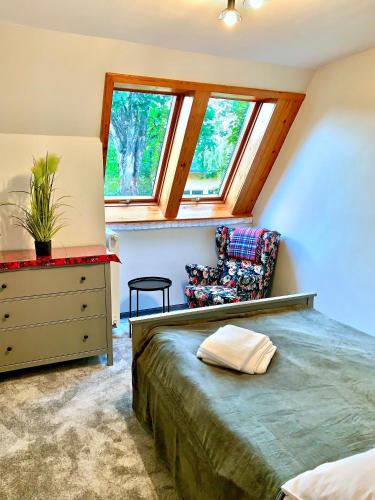 APARTAMENT GIMNAZJALNA 8a (Maria Mąka)