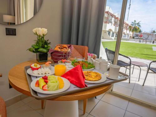 Eten bij of ergens in de buurt van het resort

