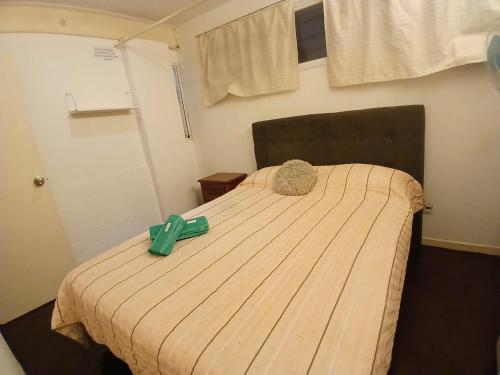 Een bed of bedden in een kamer bij Espacio Acevedo familiar