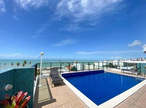 Swimmingpoolen hos eller tæt på Mar à Vista