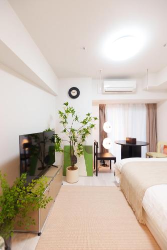 TORA HOTEL Kita Shinjuku 寅ホテル 北新宿