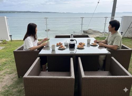 Naturlandskabet i nærheden af villaen
