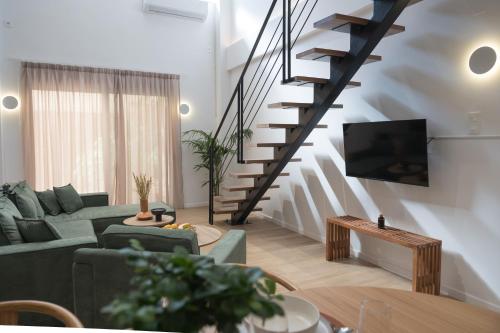 Hanim 2BR Loft Apartment - Garden & Indoor Parking