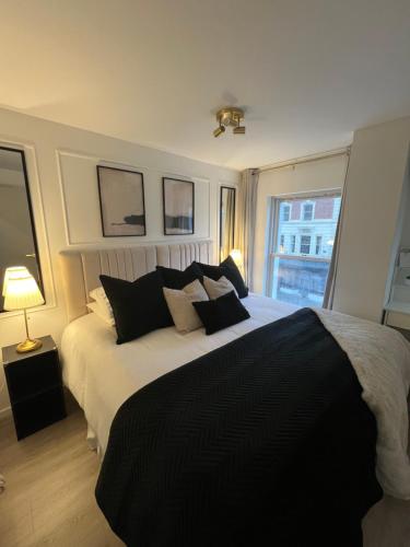 Liverpool Central City Centre Modern Apartment - Sleeps 4 photo 8