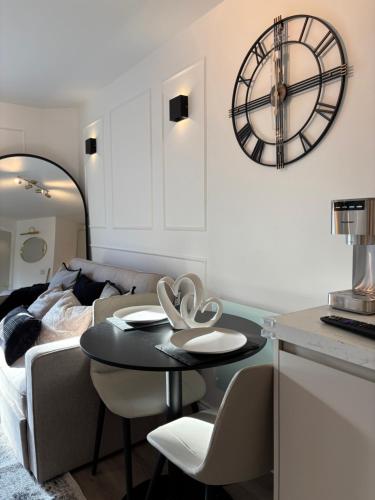 Liverpool Central City Centre Modern Apartment - Sleeps 4 photo 22