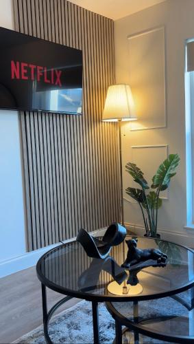 Liverpool Central City Centre Modern Apartment - Sleeps 4 photo 14