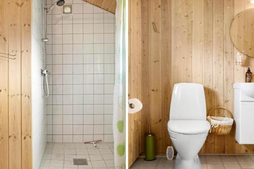 Et badeværelse på 7025-Bogo-By-Sejlet-20