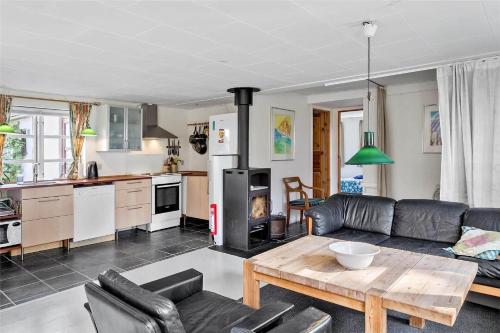 ภาพในคลังภาพของ 6318-Stege-Holtegardsvej-18-B ในสไต