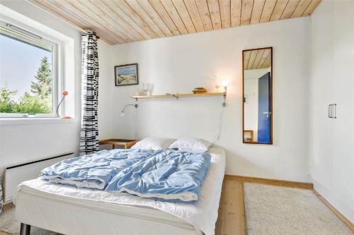 En eller flere senge i et værelse på R744-Rodvig-Poppelager-7