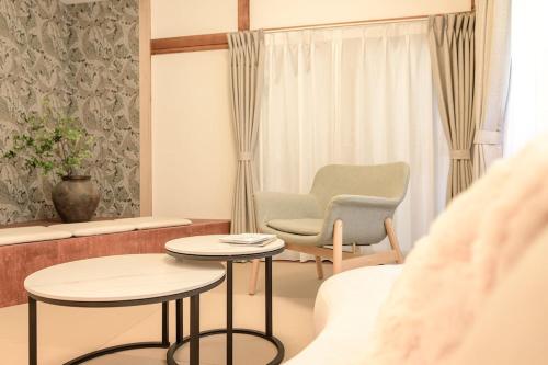 Tokyo Family Retreat Relax in a Traditional Japanese Sento