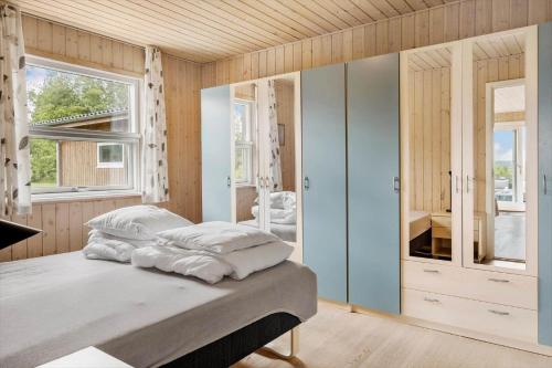 En eller flere senge i et værelse på OH369-Hadsund-Fjordglimt-4