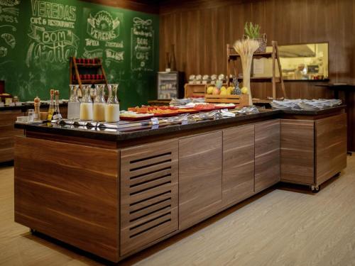 Mad på hotellet eller i nærheden